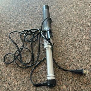 Hot Tools 1.5 inch curling iron